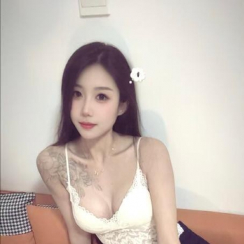 长腿黑丝俏佳人