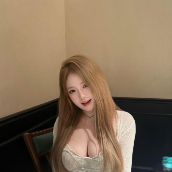 [朝阳区] 清纯小妹刚下海 胸大性感身材好易敏感