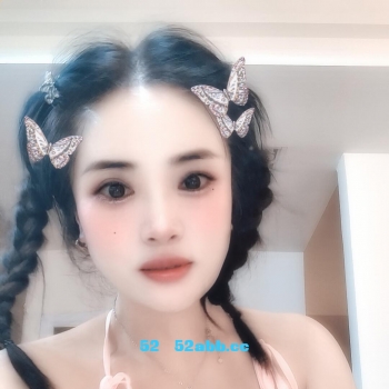 大胸嫩妹子纯莞式服务