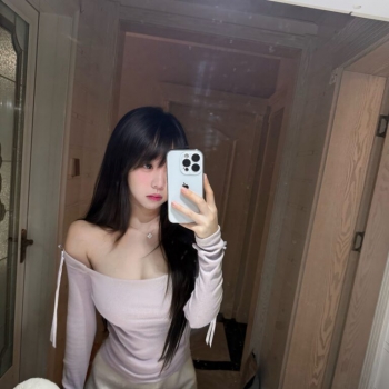 清纯幼女20岁那叫一个嫩
