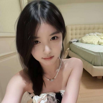00后兼职清纯小妹服务超好